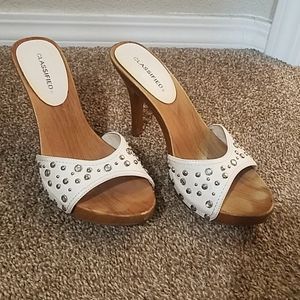 White jeweled wooden heel high heel shoes